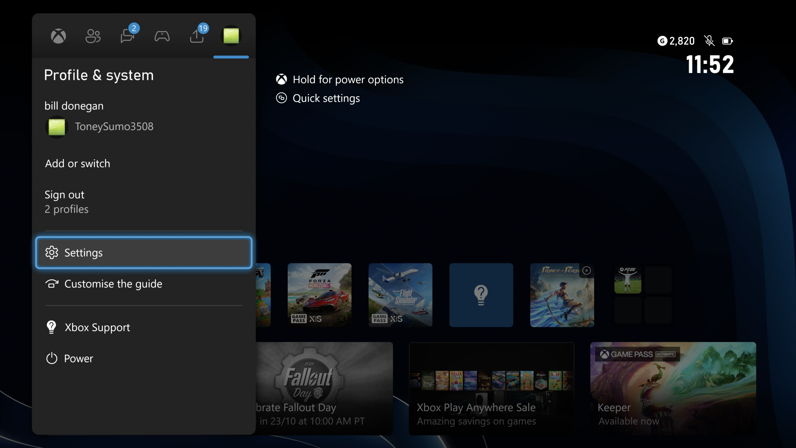 Screenshot of Settings highlighted in the Xbox Guide menu.